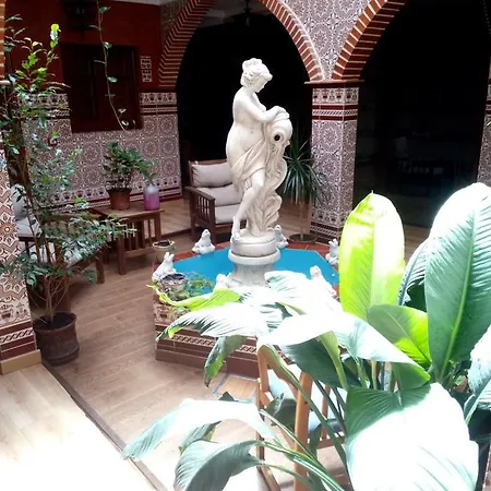 Hotel Esmeralda