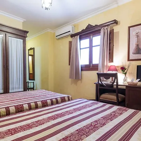 Esmeralda Hotel